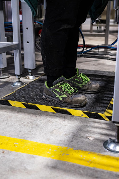 Workstation footboards