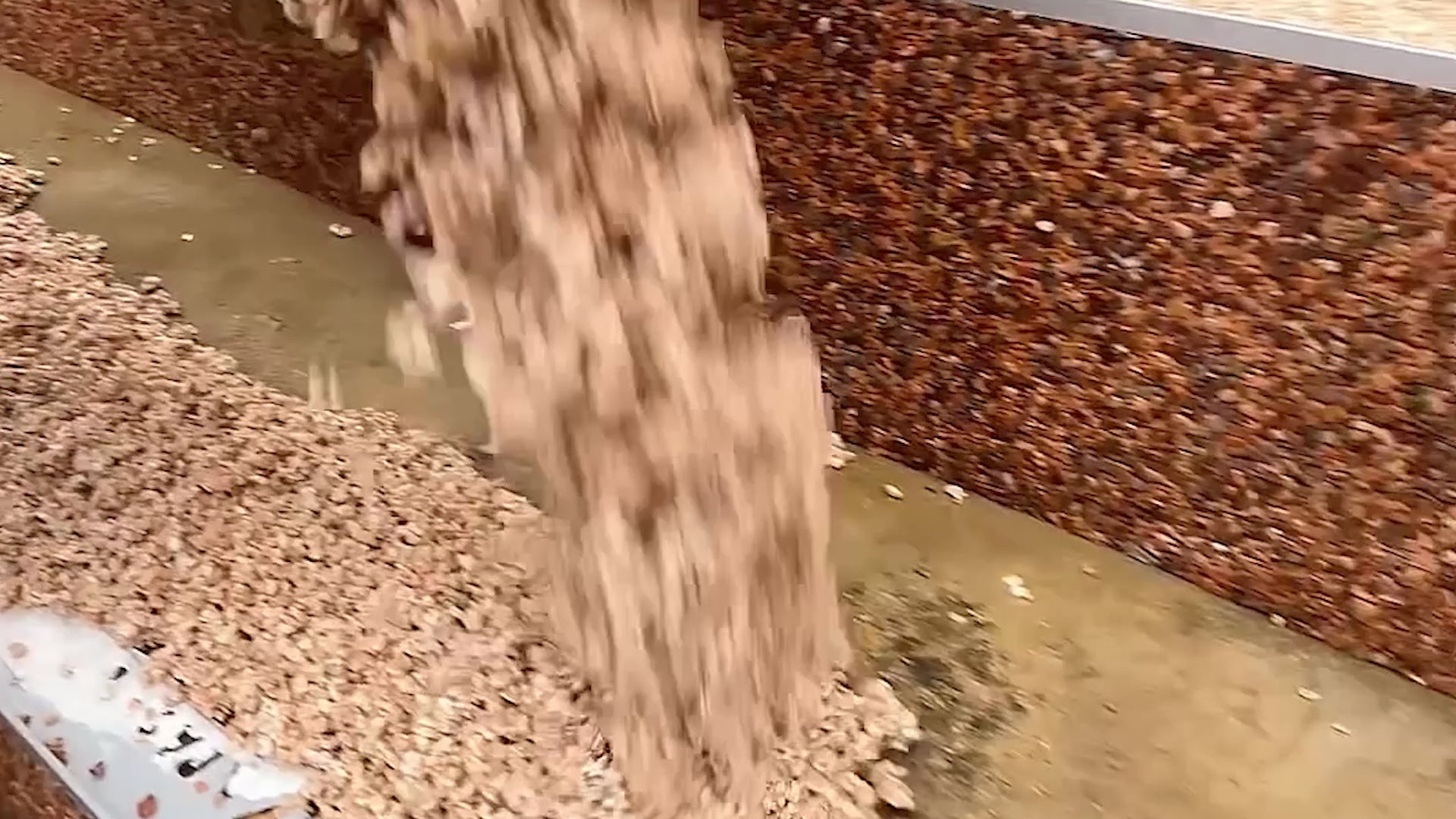 Загрузить видео: 
